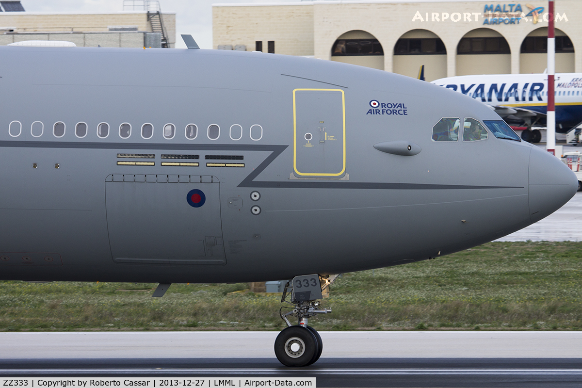 ZZ333, 2012 Airbus KC3 Voyager (A330-243MRTT) C/N 1312, Landing 13