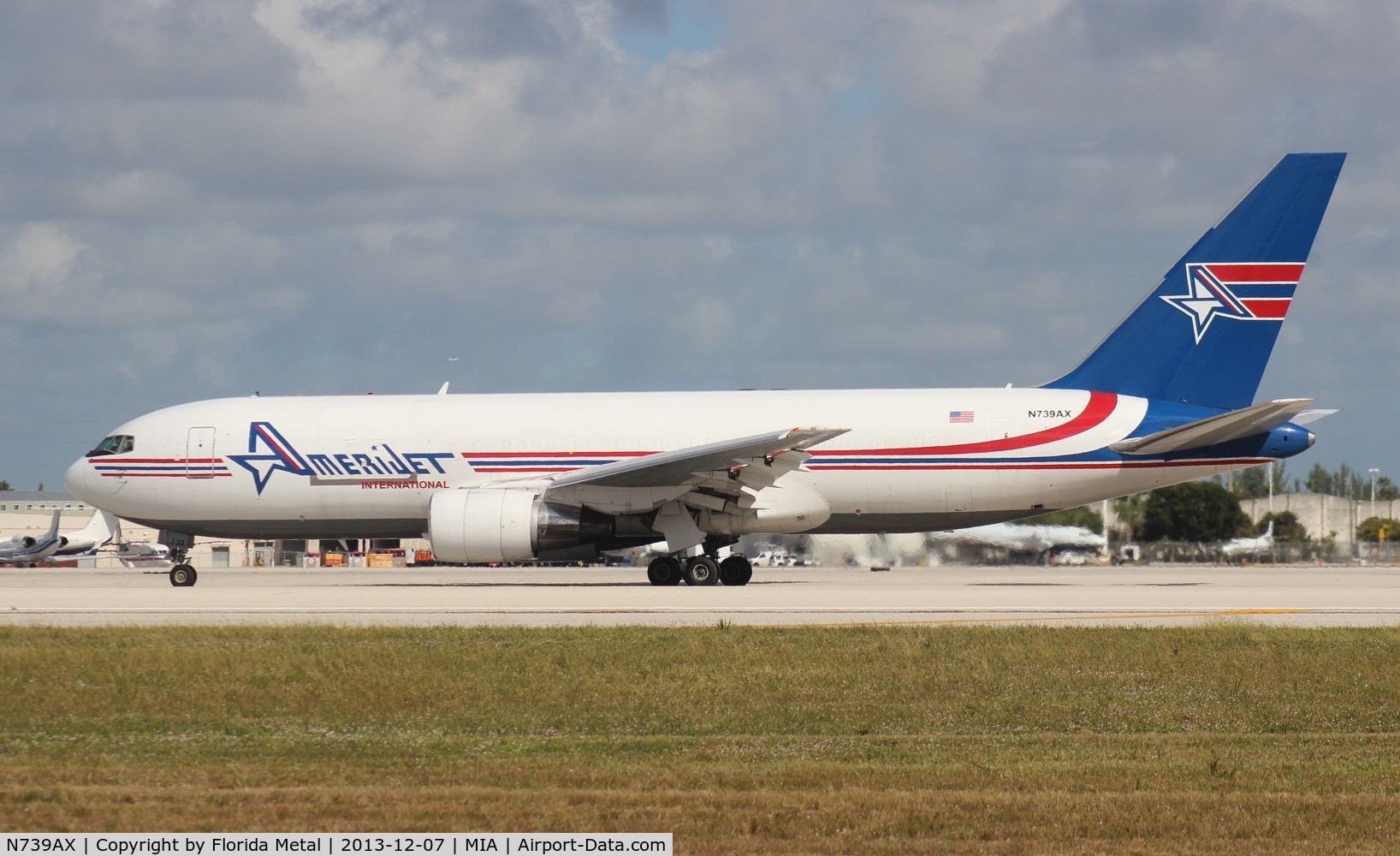 N739AX, 1982 Boeing 767-232 C/N 22216, Amerijet