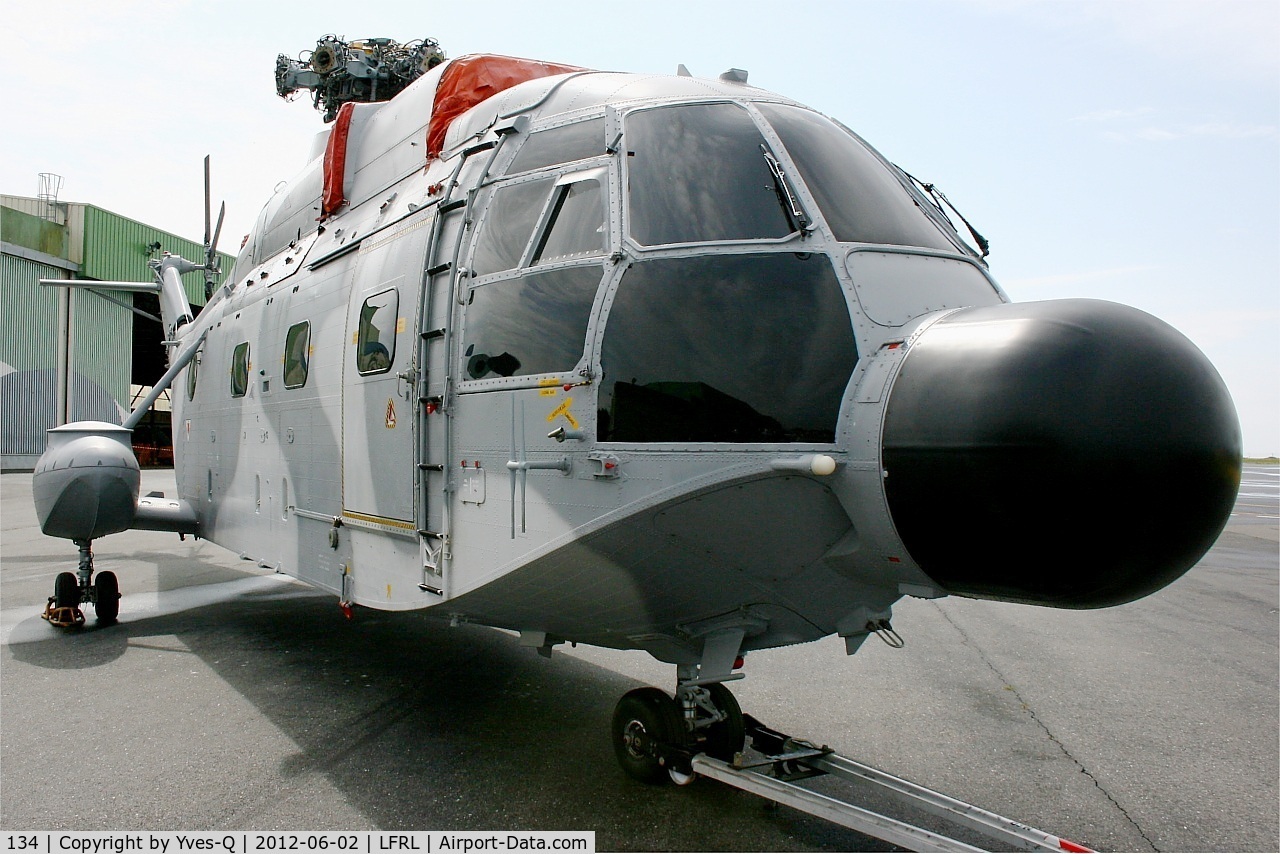 134, Aérospatiale SA-321G Super Frelon C/N 134, Aerospatiale SA-321G Super Frelon, During its restaration, Lanvéoc-Poulmic Naval Air Base (LFRL)