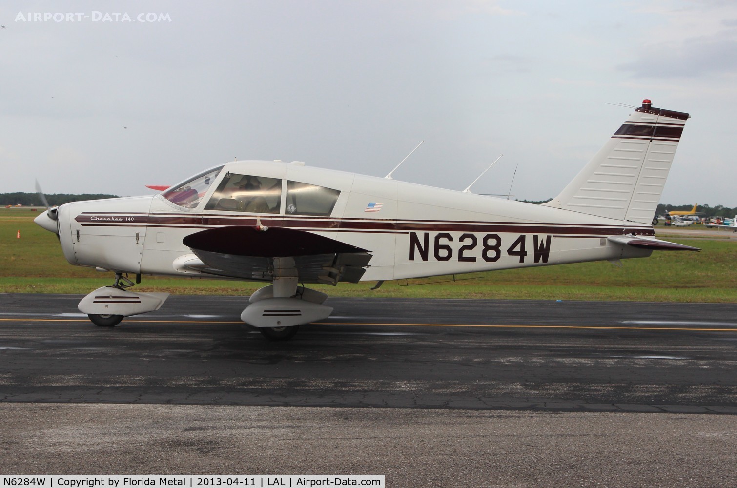 N6284W, 1964 Piper PA-28-140 Cherokee C/N 28-20224, PA-28-140