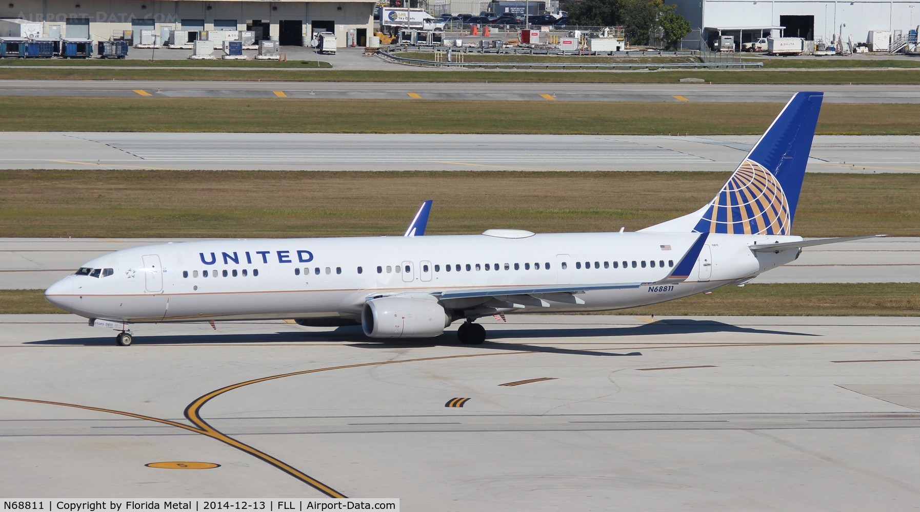 N68811, 2013 Boeing 737-924/ER C/N 42175, United