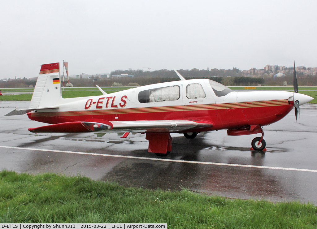 D-ETLS, Mooney M20M Bravo C/N 27-0211, Parked in front of the Control Tower...