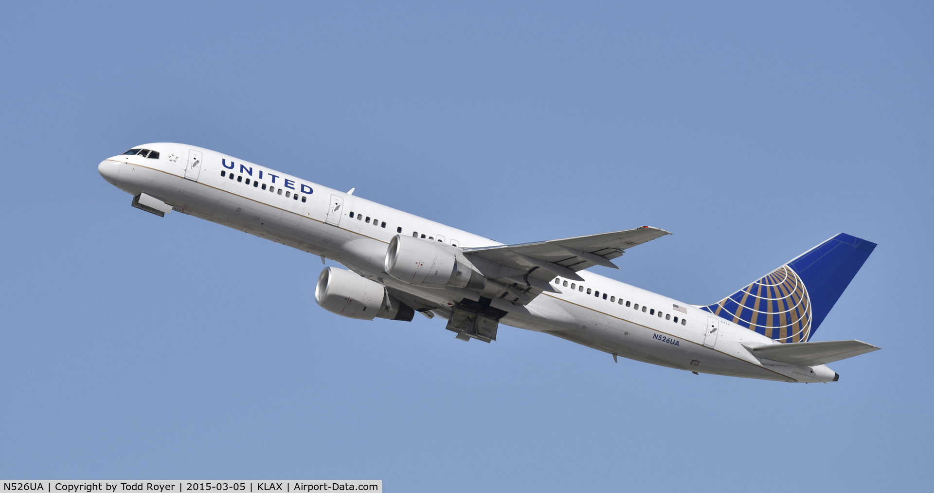 N526UA, 1991 Boeing 757-222 C/N 24994, Departing LAX on 25R