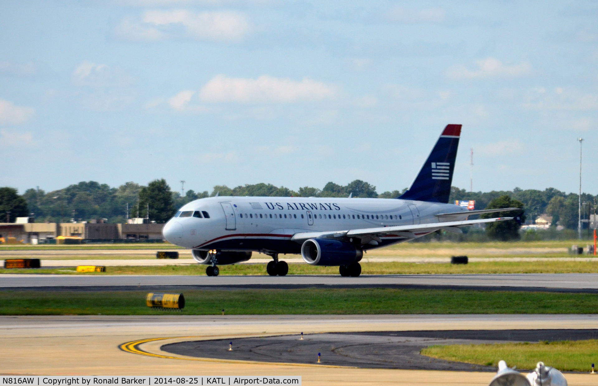 N816AW, 2000 Airbus A319-132 C/N 1350, Takeoff Atlanta