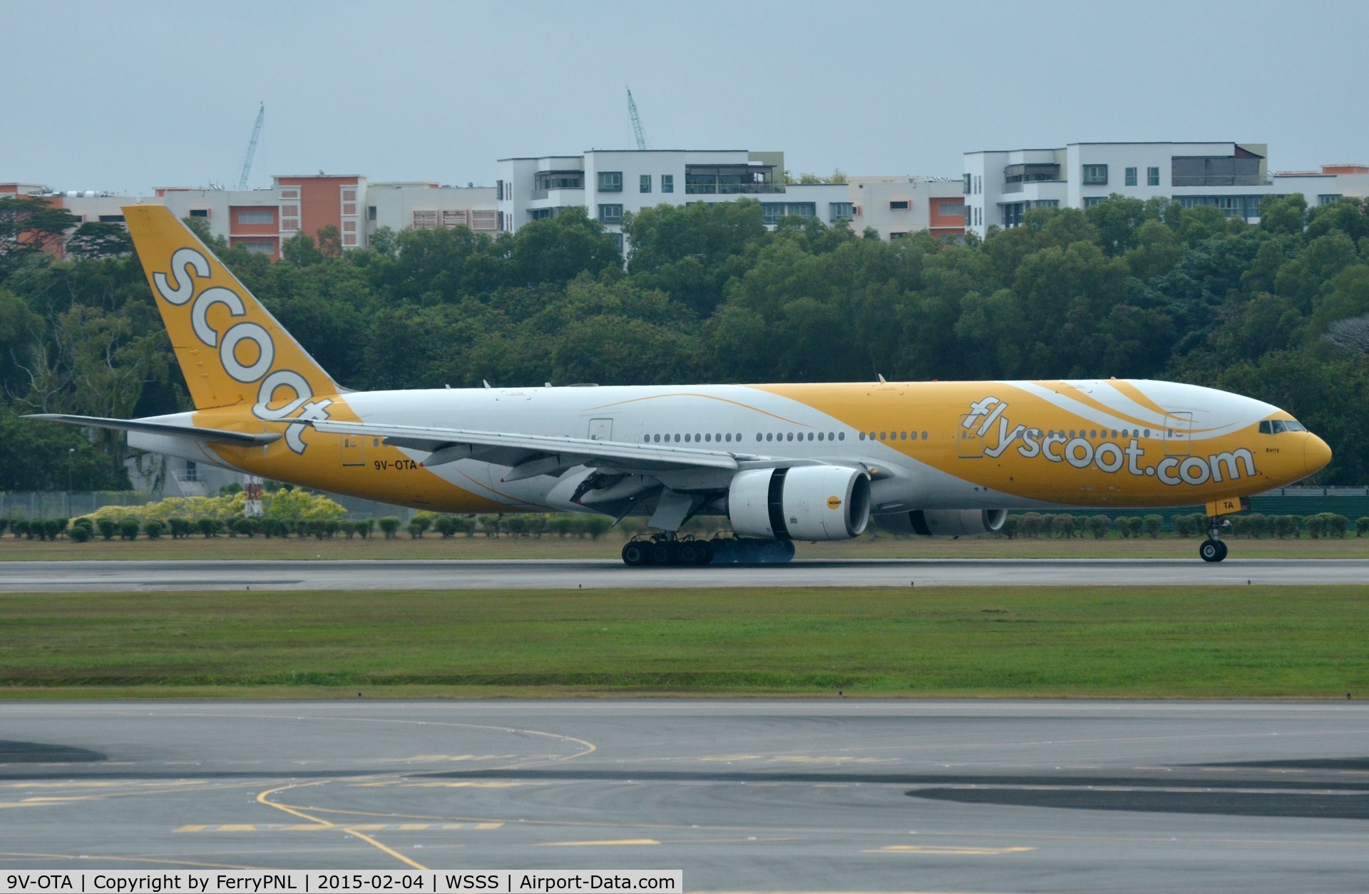 9V-OTA, 1997 Boeing 777-212/ER C/N 28507, Scoot arriving back home.