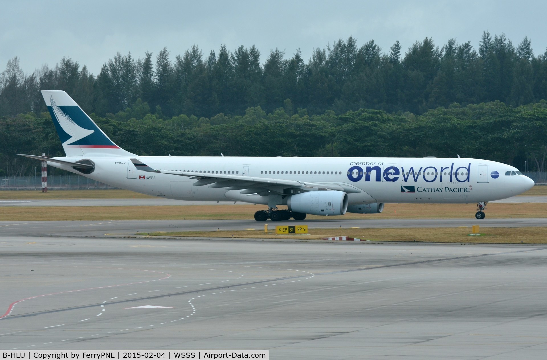 B-HLU, 2003 Airbus A330-343 C/N 539, Cathay A33 with Oneworld titles.