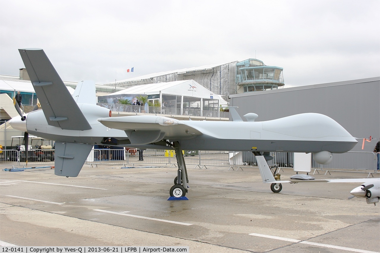 12-0141, General Atomics MQ-9A Reaper C/N AF-142, General Atomics MQ-9B Reaper, Static Display Paris-Le Bourget Air Show 2013