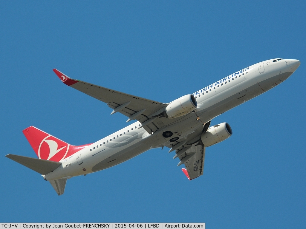 TC-JHV, 2014 Boeing 737-8F2 C/N 40992, Take of runway 05 to IST