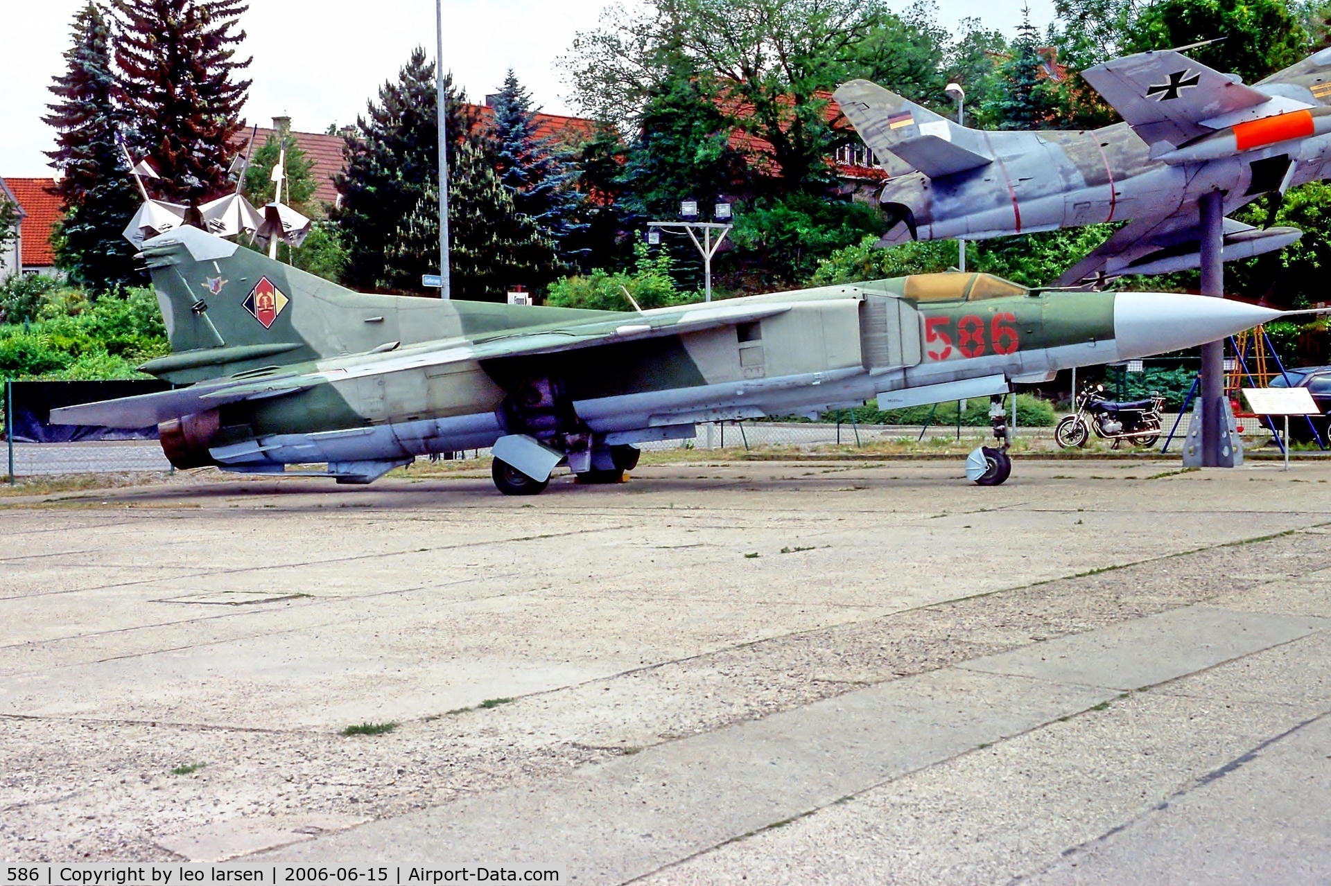 586, 1978 Mikoyan-Gurevich MiG-23MF C/N 0390213096/10812, Wernigerode Museum Germany 15.6.06