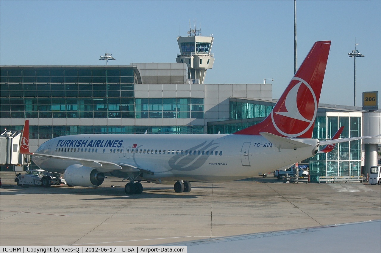 TC-JHM, 2012 Boeing 737-8F2 C/N 40980, Boeing 737-8F2, Boarding area, Istanbul Atatürk Airport (LTBA-IST)