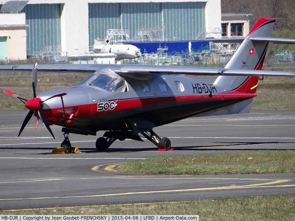 HB-DJR, 2013 Extra EA-500 C/N 1004, private Extra
