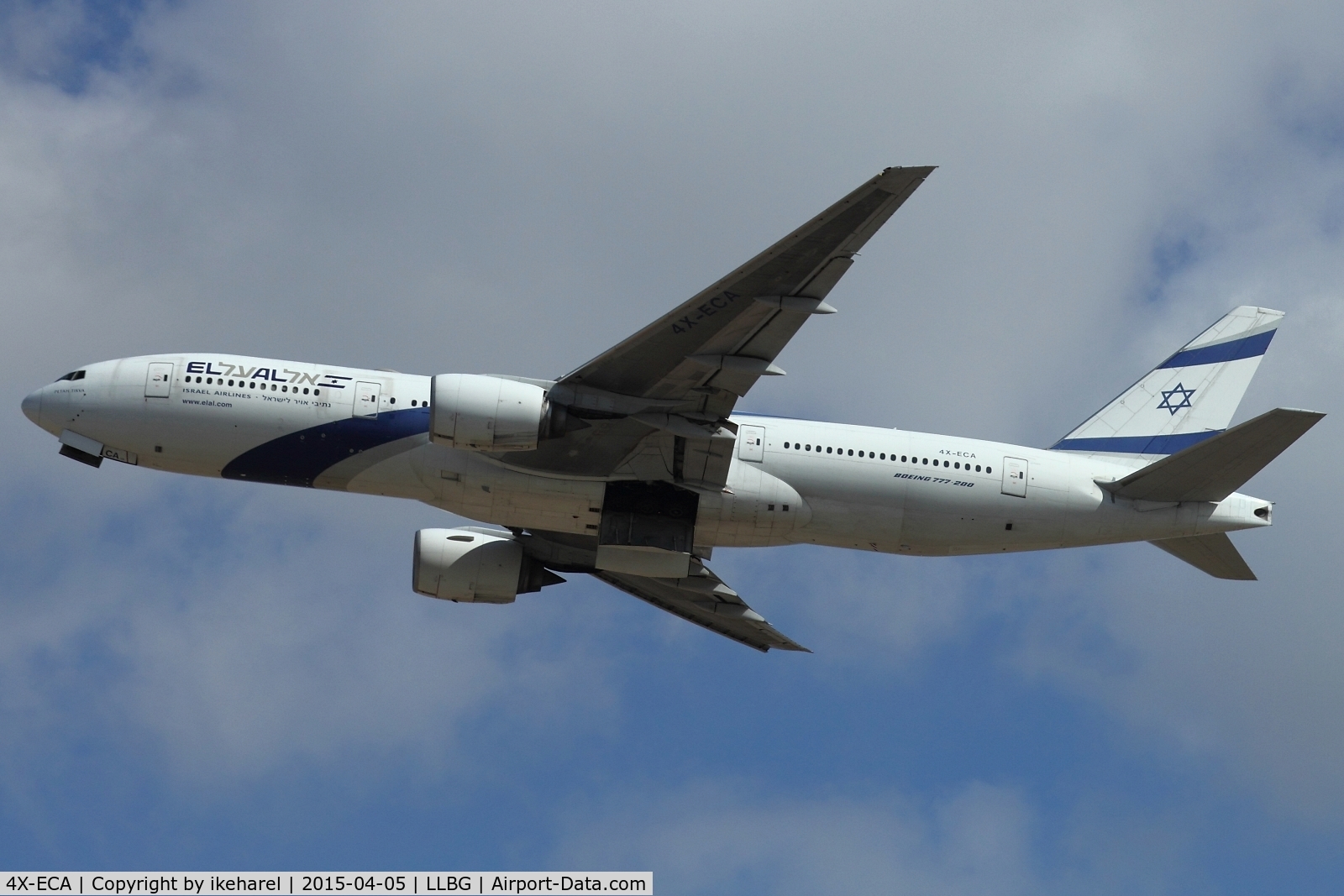 4X-ECA, 2001 Boeing 777-258/ER C/N 30831, T/O runway 26.