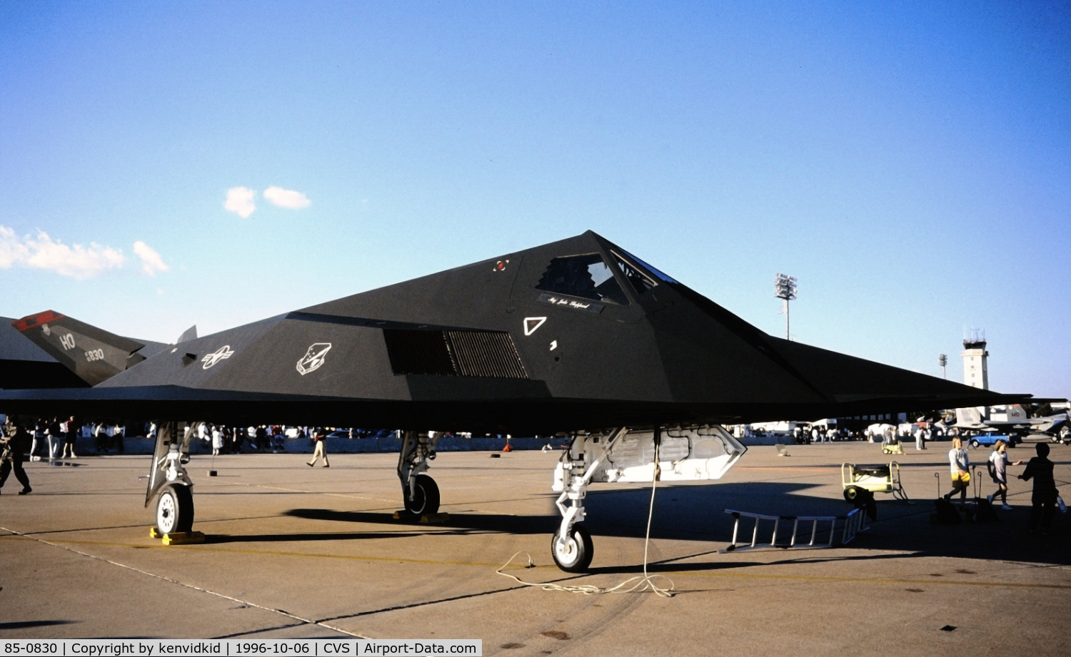 85-0830, 1985 Lockheed F-117A Nighthawk C/N A.4052, Copied from slide.