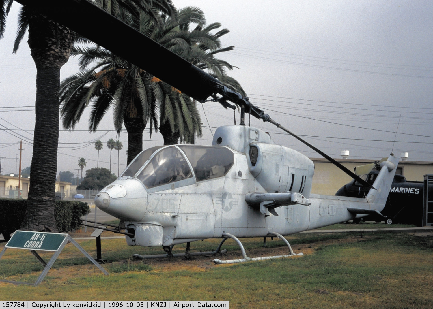 157784, Bell AH-1J Sea Cobra C/N 26028, Copied from slide.