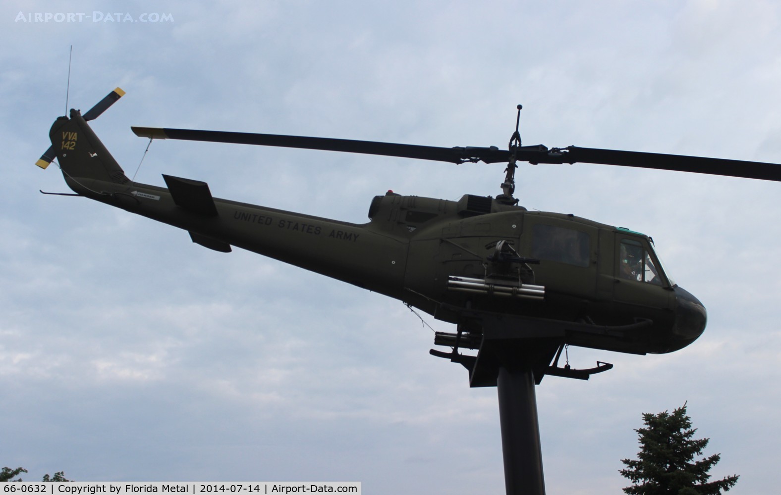 66-0632, 1966 Bell UH-1C Iroquois C/N 1614, UH-1C in Monroe MI