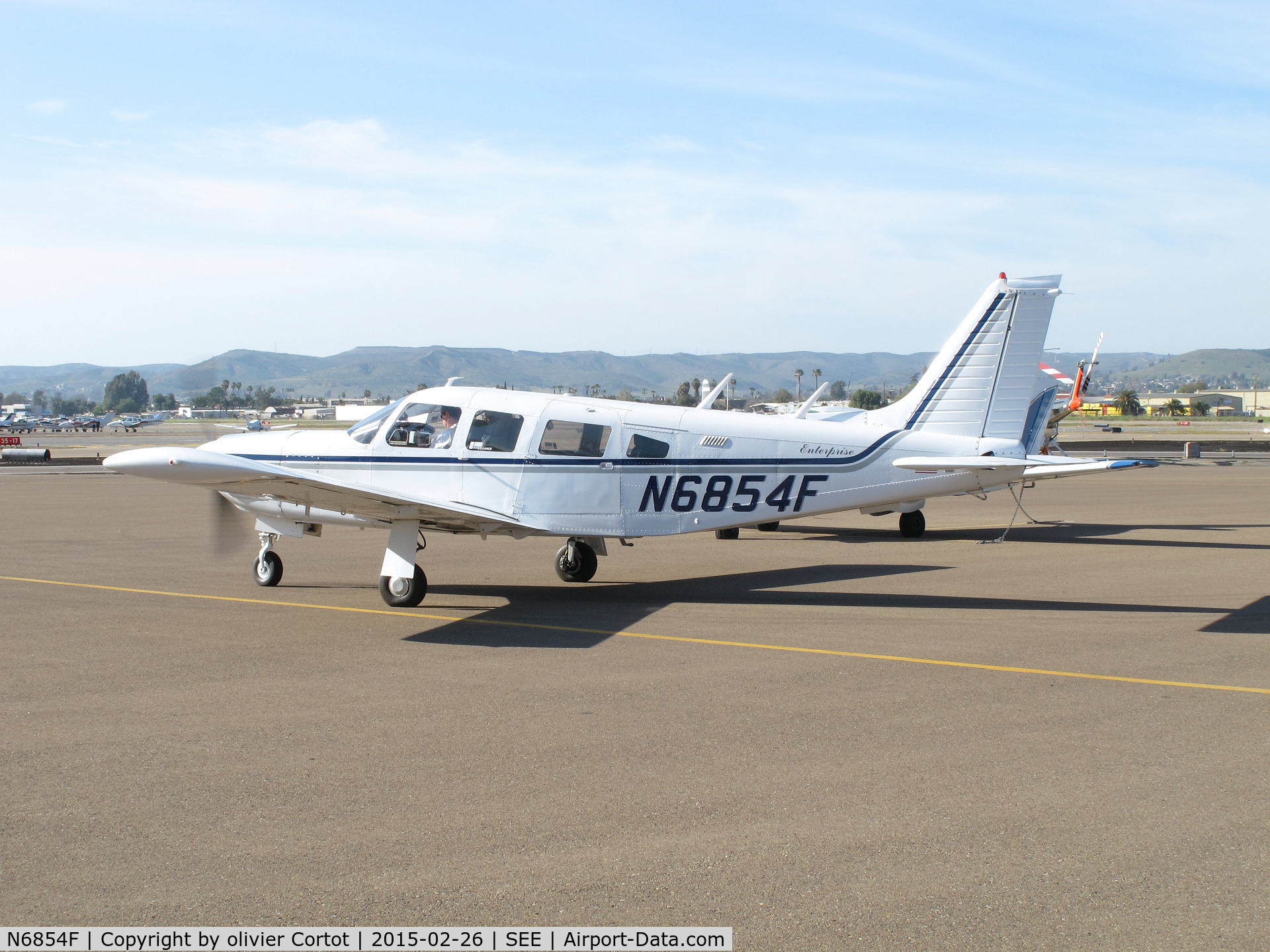 N6854F, Piper PA-32R-300 Cherokee Lance C/N 32R-7780038, Gillespie field
