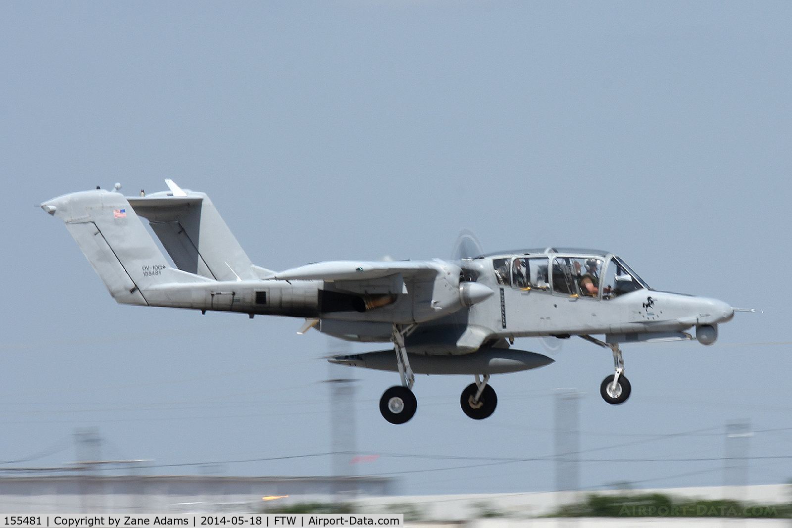 155481, North American Rockwell OV-10D Bronco C/N 305-92, USMC OV-10G+ landing at Meacham Field - Fort Worth, TX