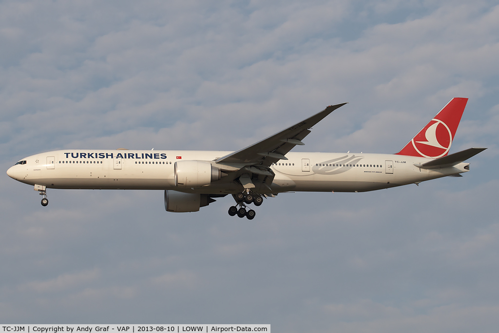 TC-JJM, 2011 Boeing 777-3F2/ER C/N 40794, Turkish Airlines B777-300