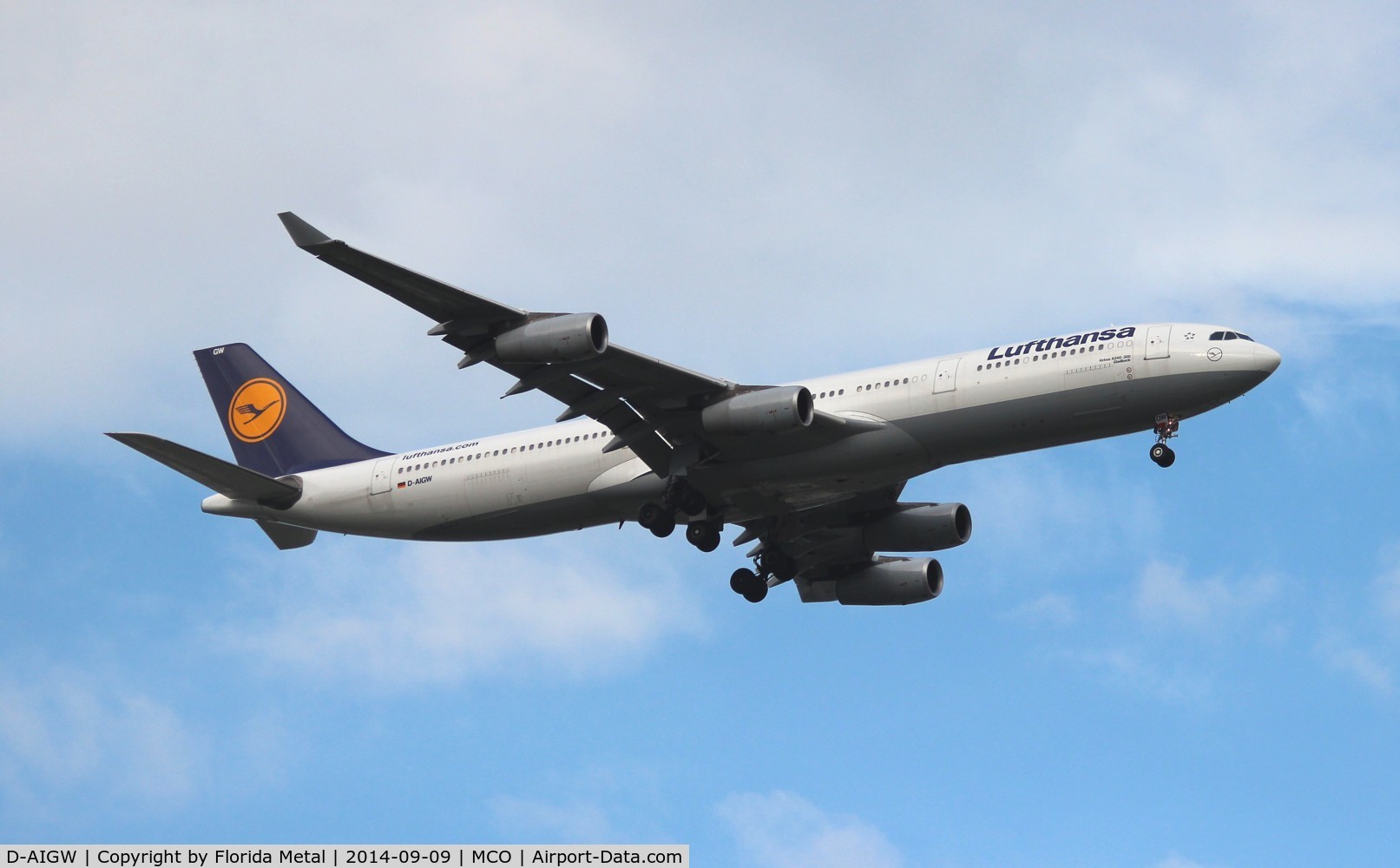 D-AIGW, 2000 Airbus A340-313X C/N 327, Lufthansa A340-300