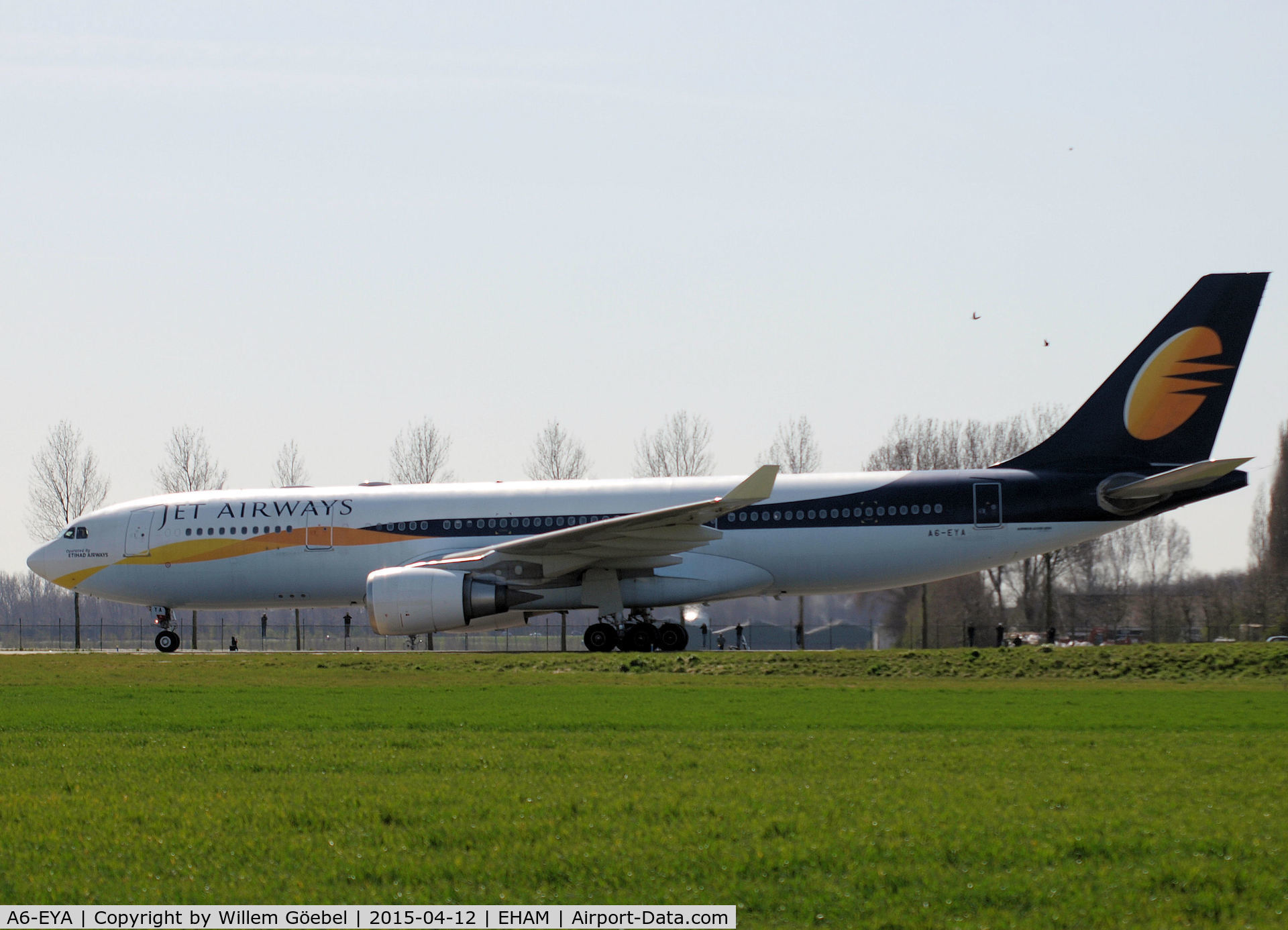 A6-EYA, 2000 Airbus A330-223 C/N 361, Taxi to the gate of Schiphol Airport