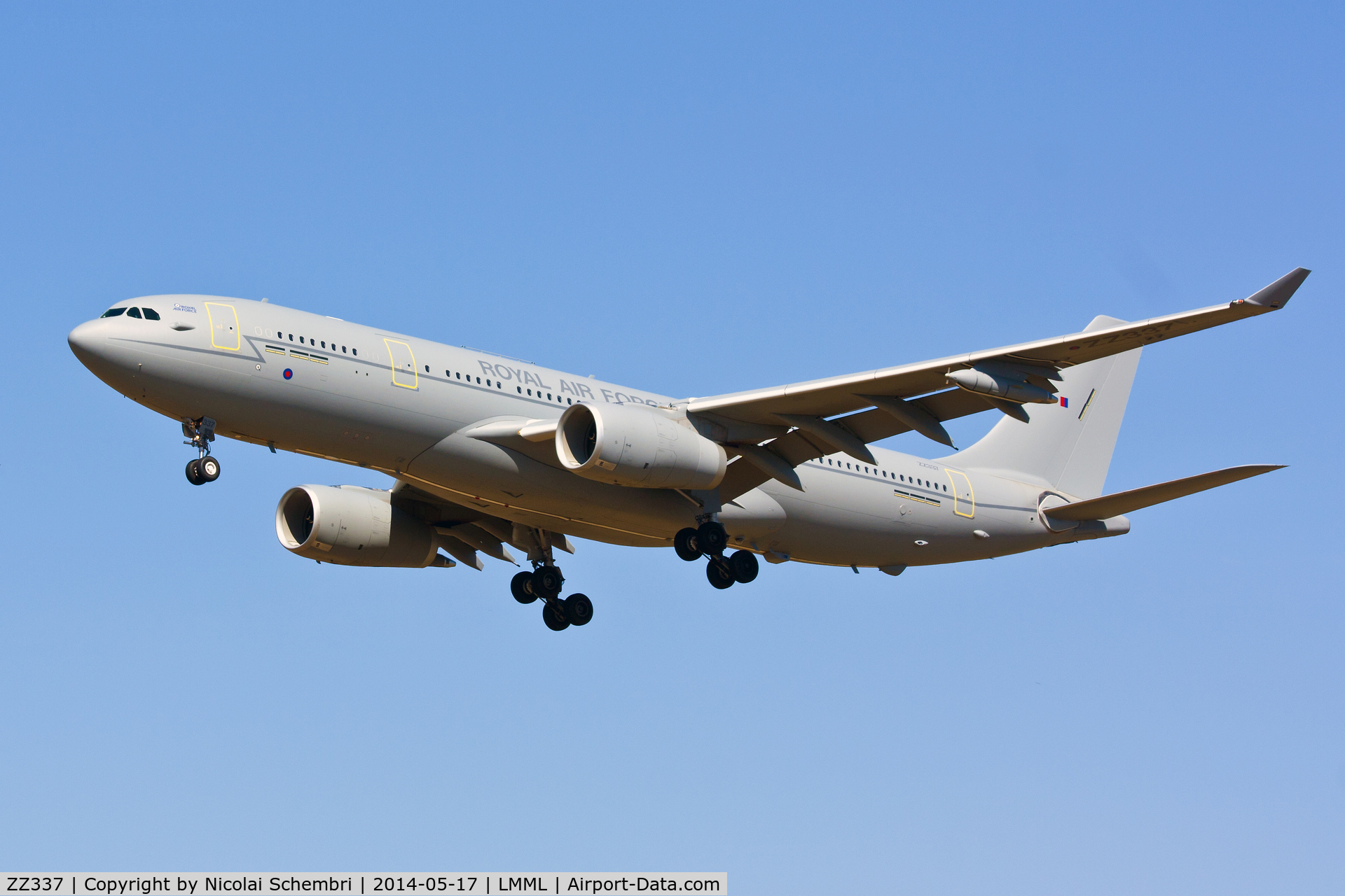 ZZ337, 2012 Airbus KC3 Voyager (A330-243MRTT) C/N 1390, Landing runway 31 at Luqa