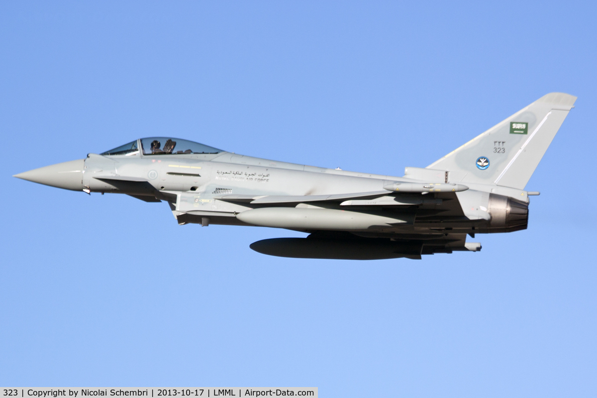 323, 2013 Eurofighter EF-2000 Typhoon F2 C/N 344/CS019, Airborne from touch & go on arrival