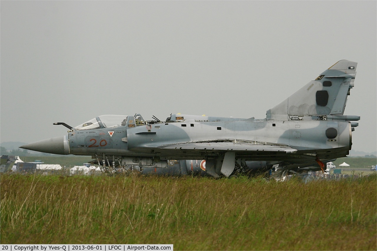 20, Dassault Mirage 2000C C/N 57, Dassault Mirage 2000C, Stored, Châteaudun Air Base (LFOC)