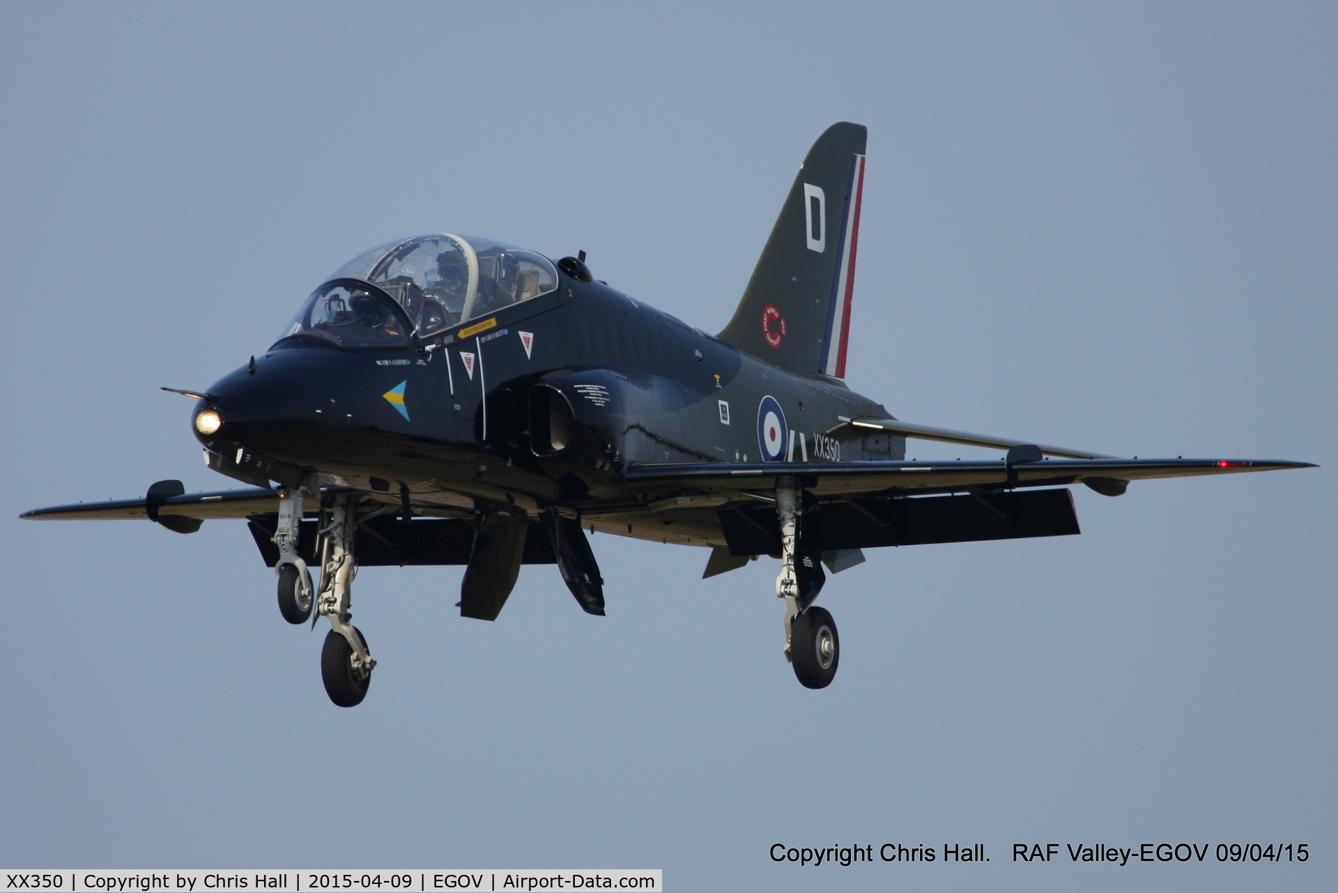 XX350, 1981 Hawker Siddeley Hawk T.1A C/N 199/312174, RAF 208(R) Sqn WWI 100th anniversary scheme