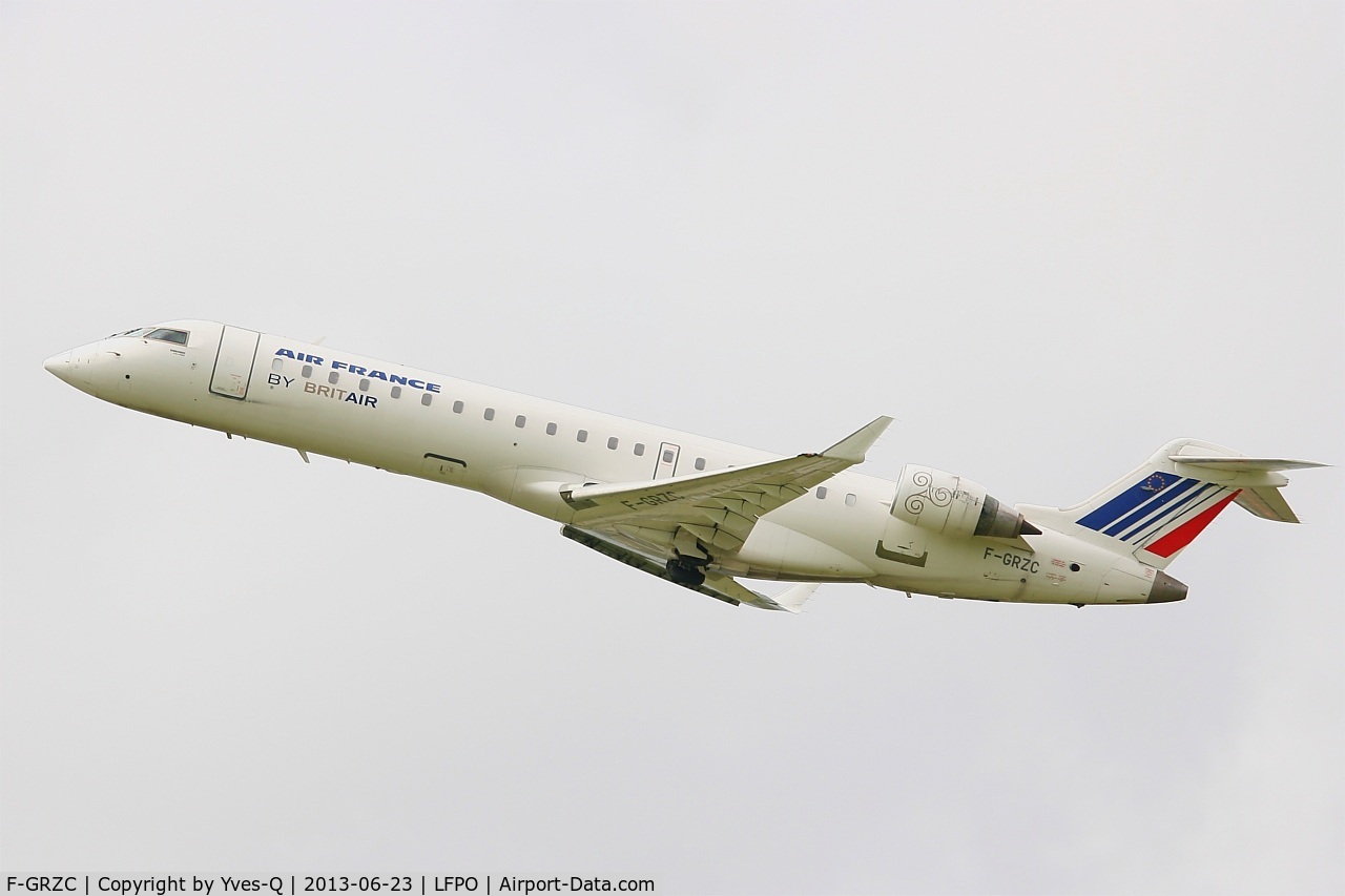 F-GRZC, 2001 Canadair CRJ-702 (CL-600-2C10) Regional Jet C/N 10008, Canadair Regional Jet CRJ-702 Takes off From Rwy 24, Paris-Orly Airport (LFPO-ORY)