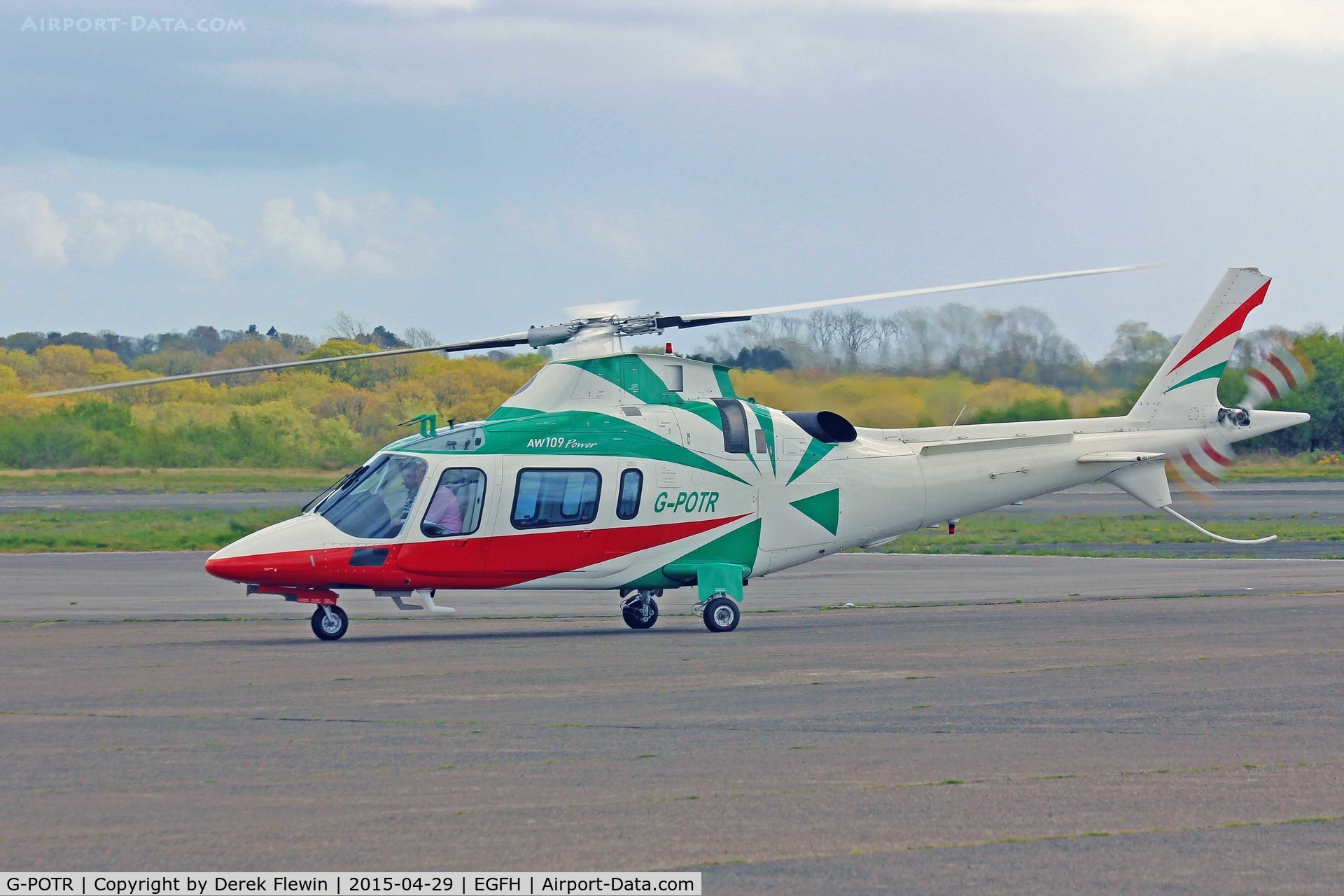 G-POTR, 1999 Agusta A-109E Power C/N 11043, A109E, Welshpool based, seen taxxing.
