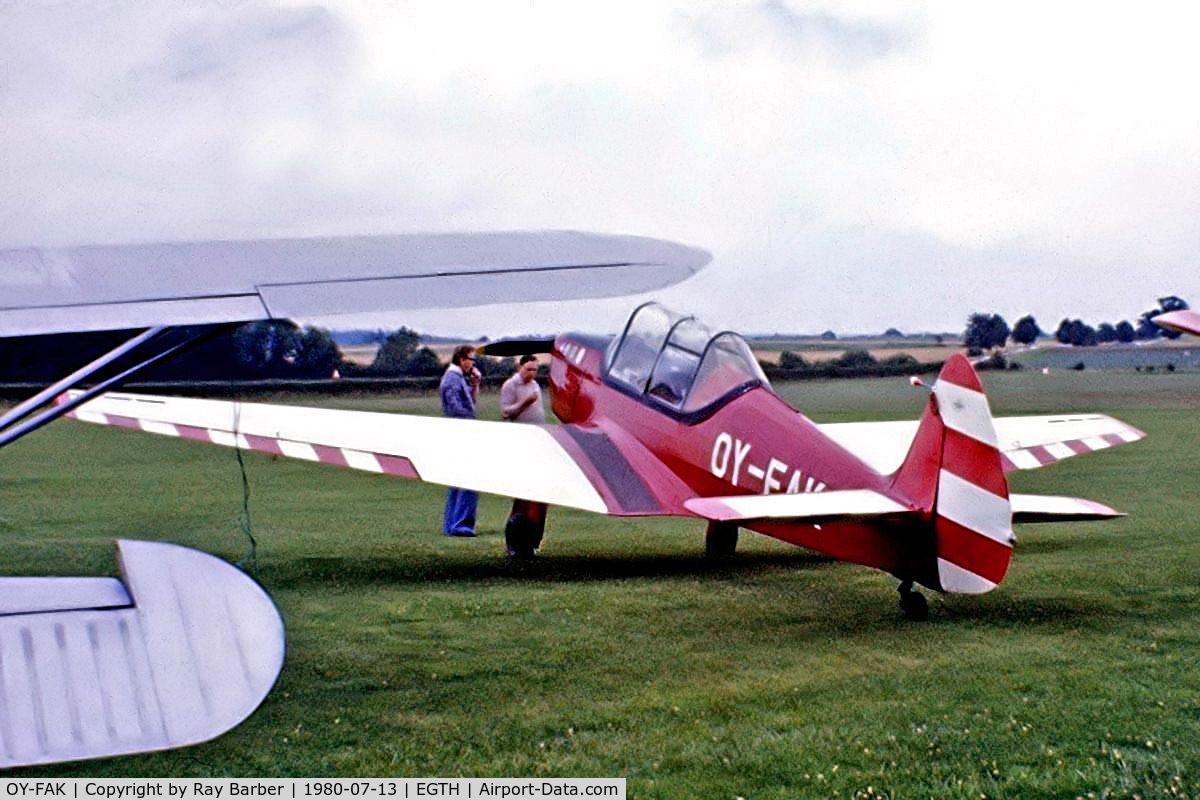 OY-FAK, 1946 SAI KZ IIT Træner C/N 115, S.A.I. KZ.II [115] Old Warden~G 13/07/1980. From a slide.