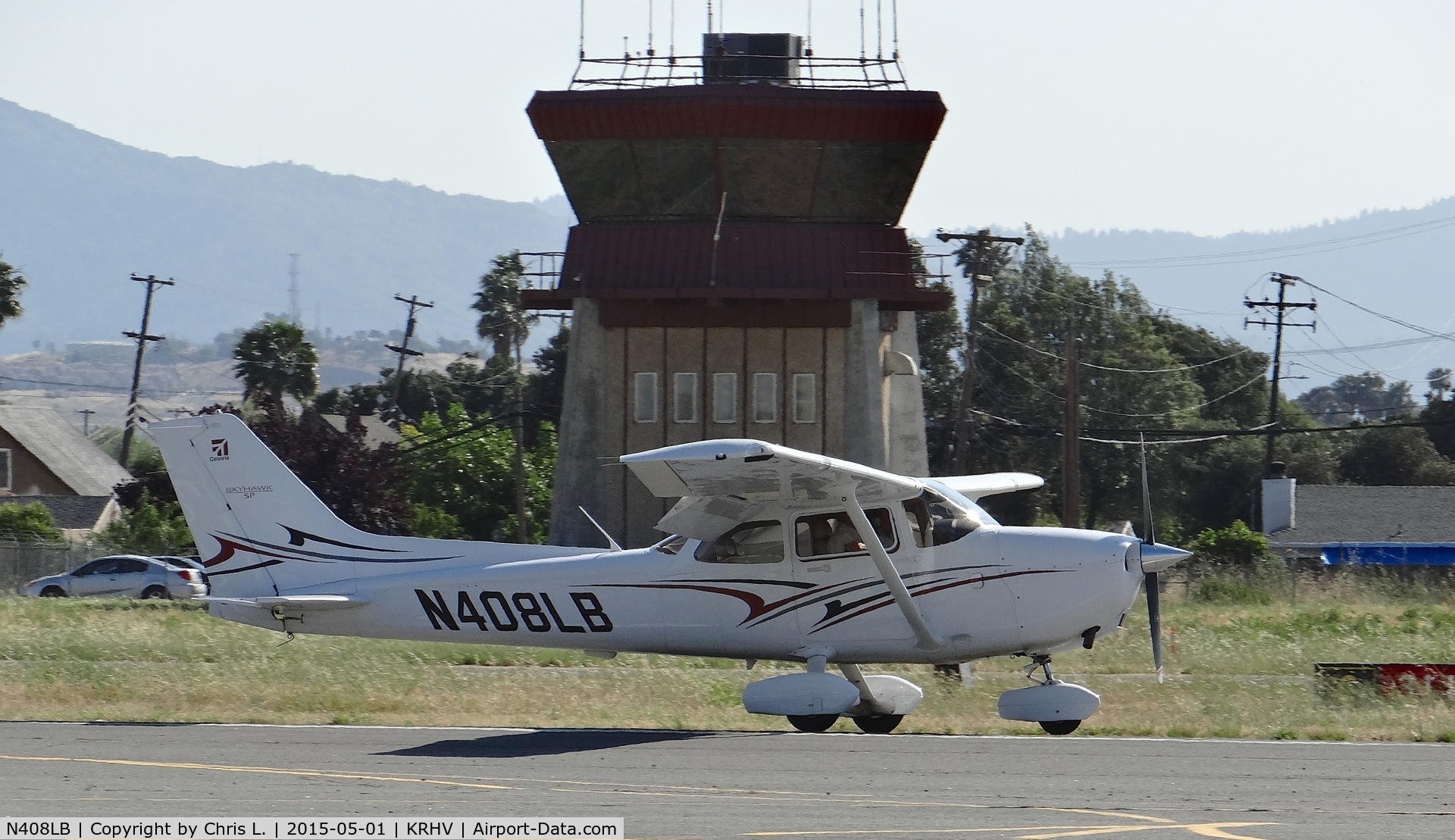 N408LB, 2012 Cessna 172SP Skyhawk C/N 172S11157, A local 2012 Cessna 172SP rolling down 31R after landing.