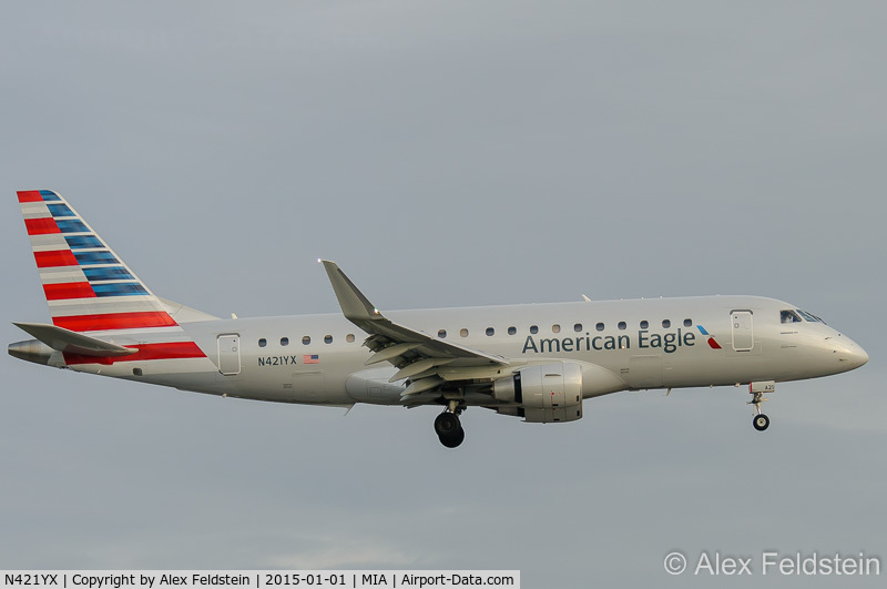 N421YX, 2014 Embraer 175LR (ERJ-170-200LR) C/N 17000386, Miami International