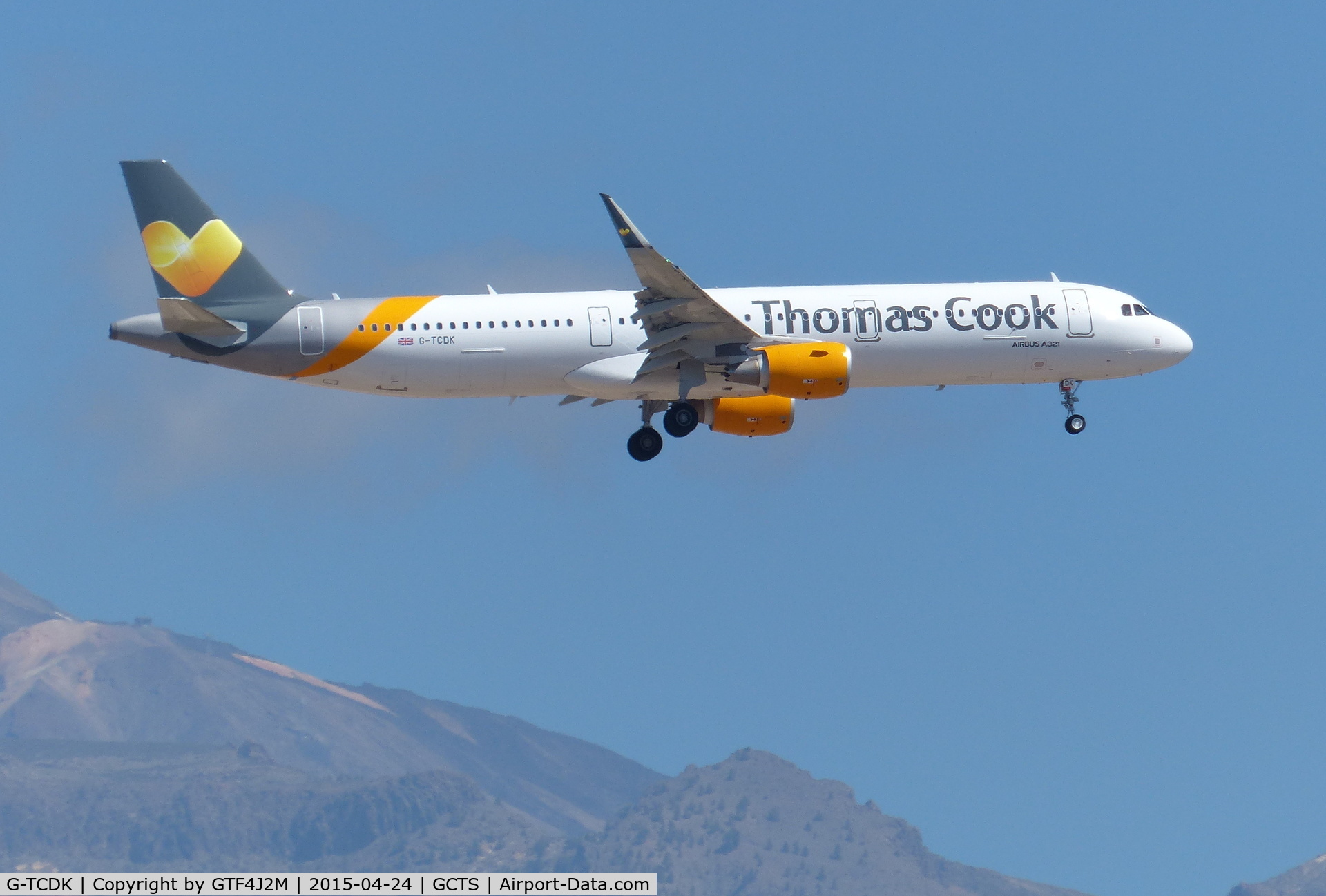 G-TCDK, 2015 Airbus A321-211 C/N 6548, G-TCDK  Thomas Cook AL  on approach to Tenerife South 24.4.15
