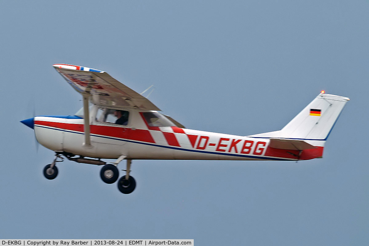 D-EKBG, Reims FA150K Aerobat C/N FA1500052, R/Cessna FA.150K Aerobat [0052] Tannheim~D 24/08/2013