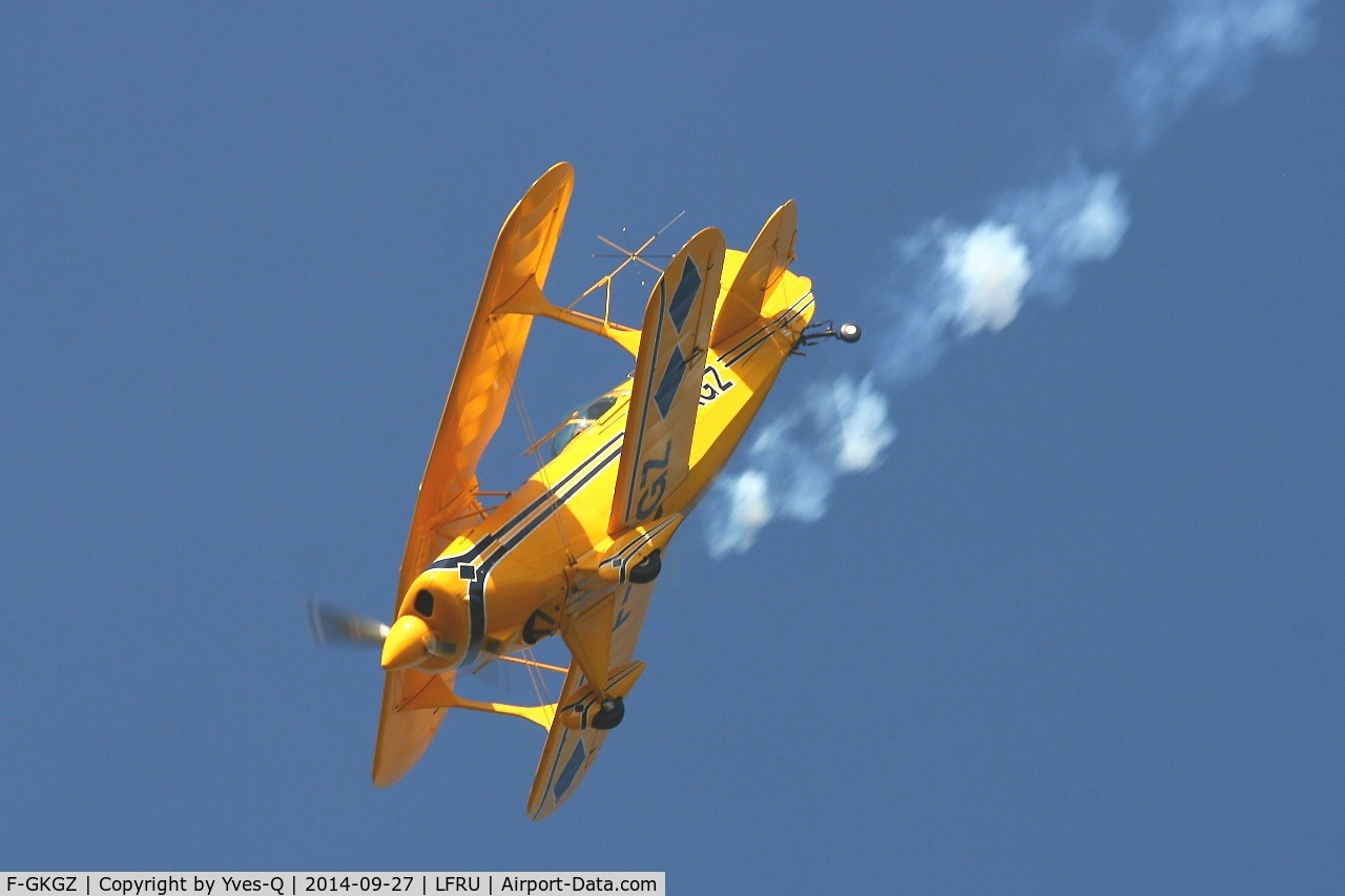 F-GKGZ, 1977 Pitts S-2A Special C/N 2149, Pitts S-2A Special, On display, Morlaix-Ploujean airport (LFRU-MXN) air show in september 2014