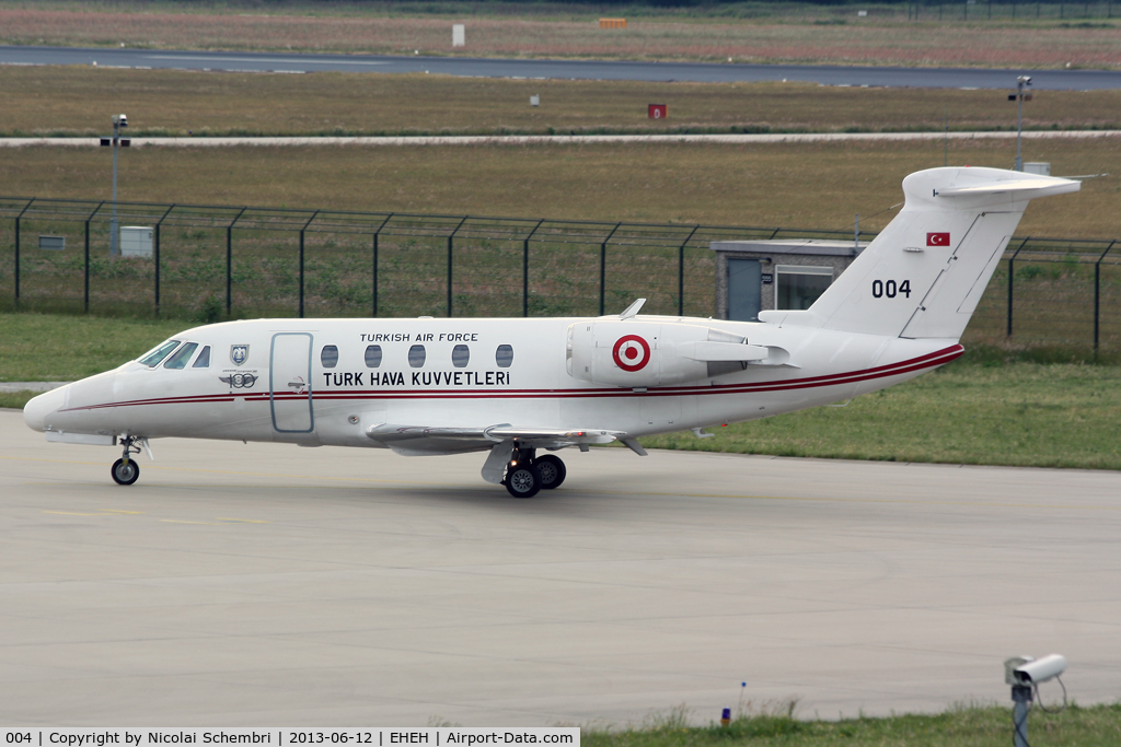 004, 1993 Cessna 650 Citation VII C/N 650-7024, At EHEH