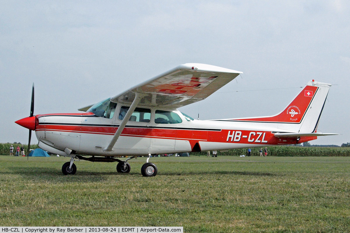 HB-CZL, 1980 Cessna 172RG Cutlass RG C/N 172RG0645, Cessna 172RG Cutlass RG [172RG-0645] Tannheim~D 23/04/2013