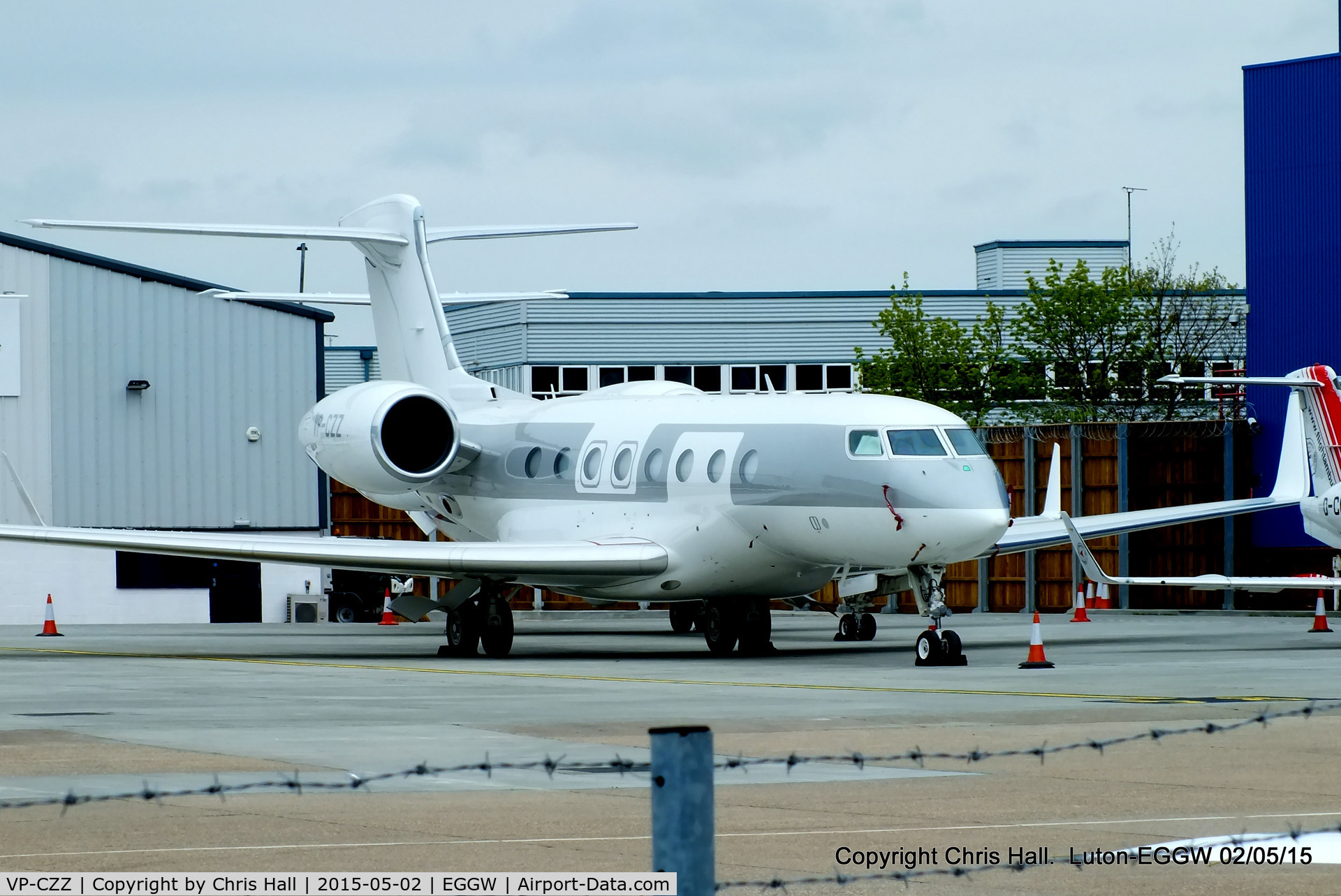 VP-CZZ, 2013 Gulfstream Aerospace G650 (G-VI) C/N 6025, parked at Luton