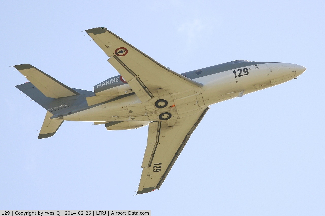 129, 1978 Dassault Falcon 10MER C/N 129, Dassault Falcon 10MER, Take off rwy 26,  Landivisiau Naval Air Base (LFRJ)
