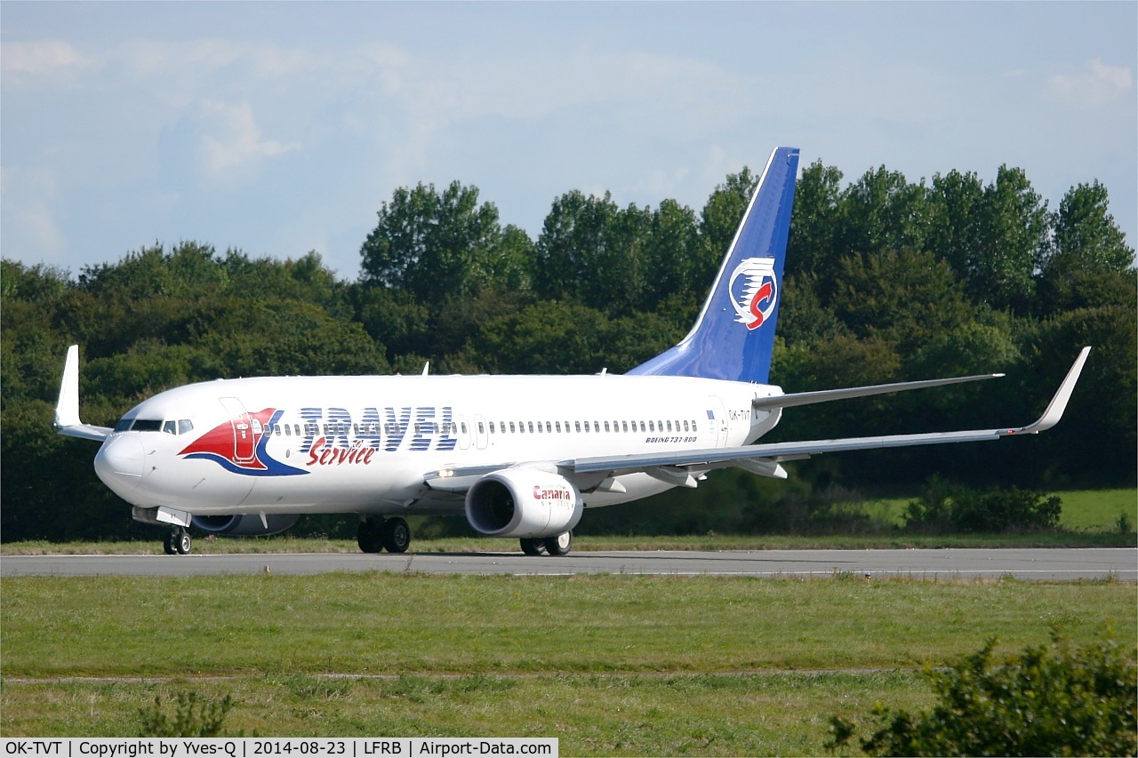 OK-TVT, 2012 Boeing 737-86N C/N 39394, Boeing 737-86N, Take off rwy 25L, Brest-Bretagne airport (LFRB-BES)