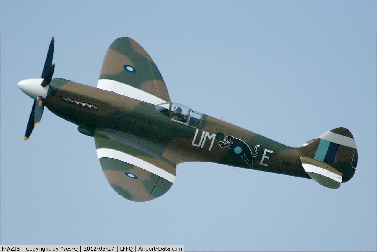 F-AZJS, 1944 Supermarine 389 Spitfire PR.XIX C/N 6S/585110, Supermarine Spitfire PR19 389, La Ferté Alais Airfield (LFFQ) Air Show 2012