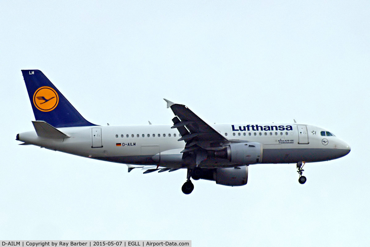 D-AILM, 1997 Airbus A319-114 C/N 694, Airbus A319-114 [0694] (Lufthansa) Home~G 07/05/2015. On approach 27L.