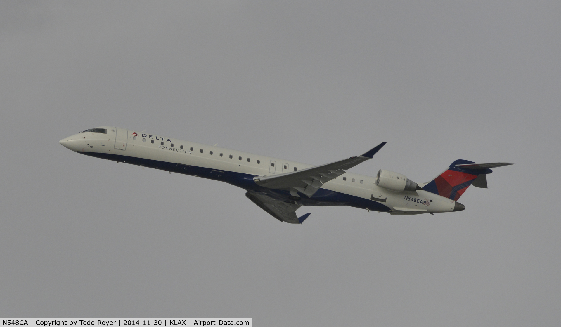 N548CA, 2008 Bombardier CRJ-900ER (CL-600-2D24) C/N 15159, Departing LAX