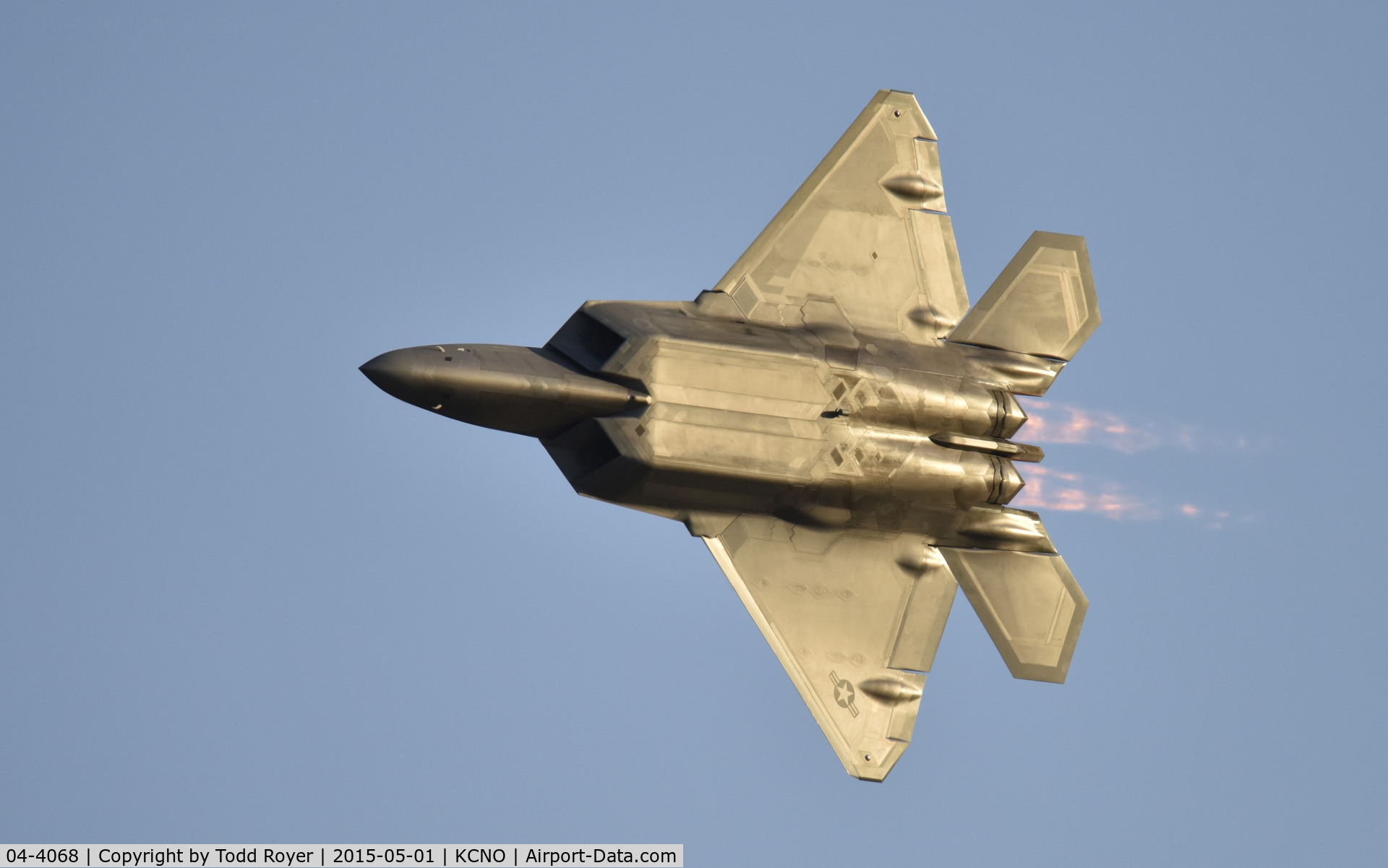 04-4068, 2004 Lockheed Martin F-22A Raptor C/N 4068, Flying at the 2015 Planes of Fame Airshow