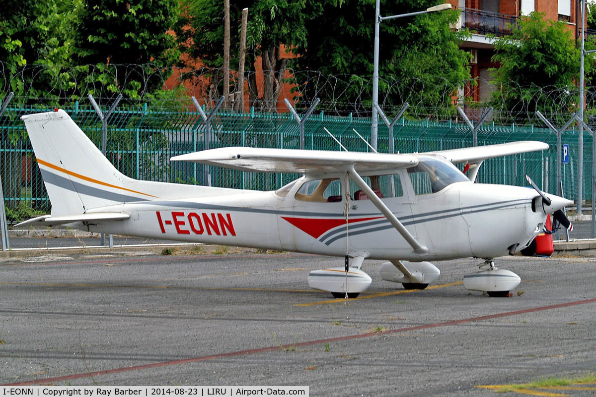 I-EONN, 1979 Reims F172N Skyhawk C/N 1805, R/Cessna F.172N Skyhawk [1805] Rome-Urbe~I 23/08/2014