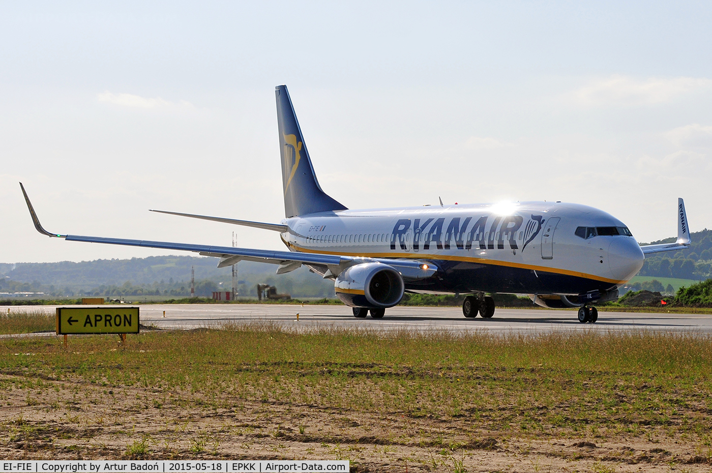 EI-FIE, 2015 Boeing 737-8AS C/N 44695, Ryanair