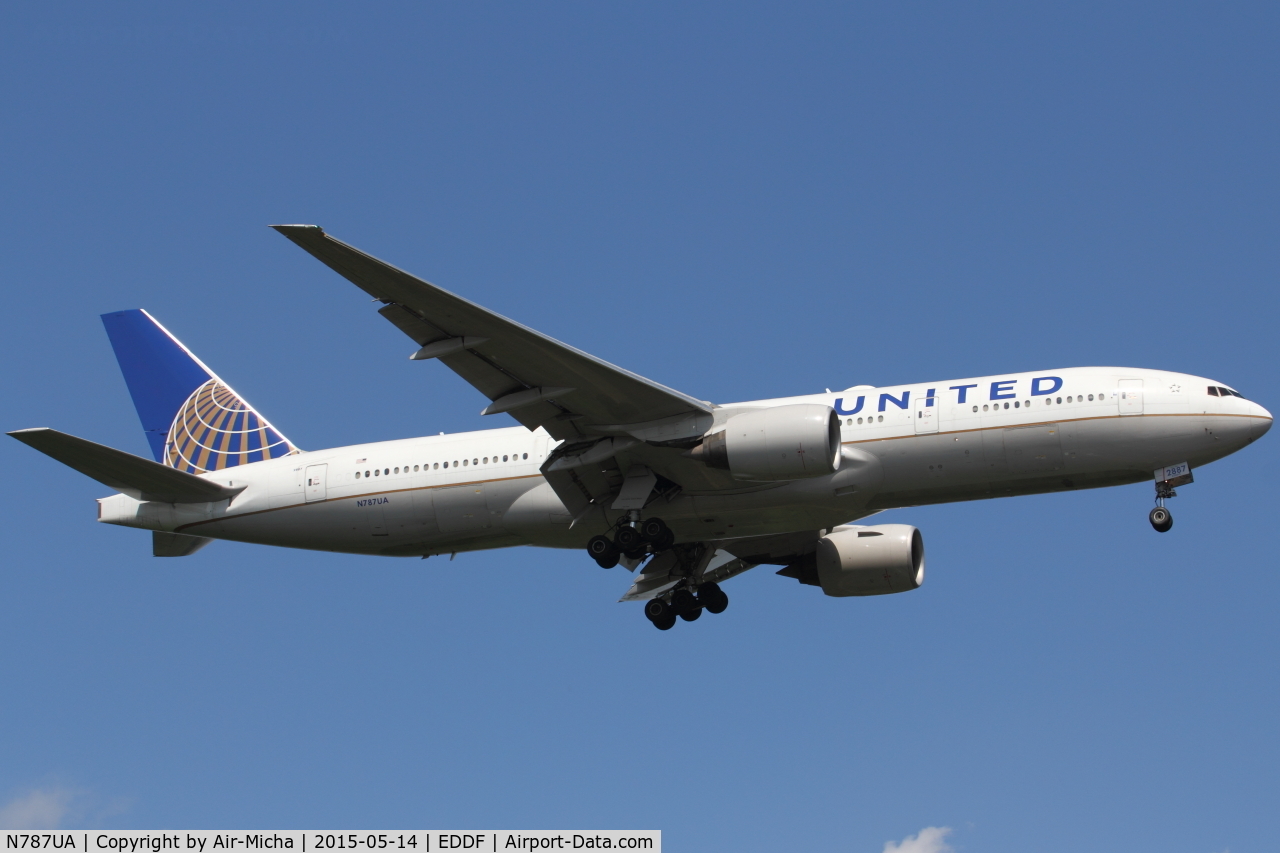 N787UA, 1997 Boeing 777-222 C/N 26939, United Airlines