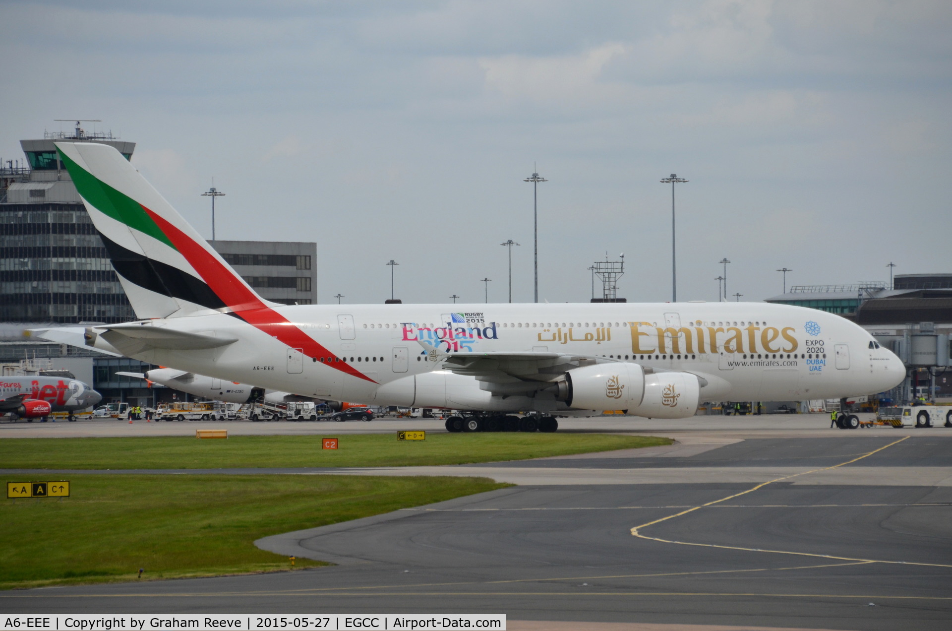A6-EEE, 2012 Airbus A380-861 C/N 112, About to depart.
