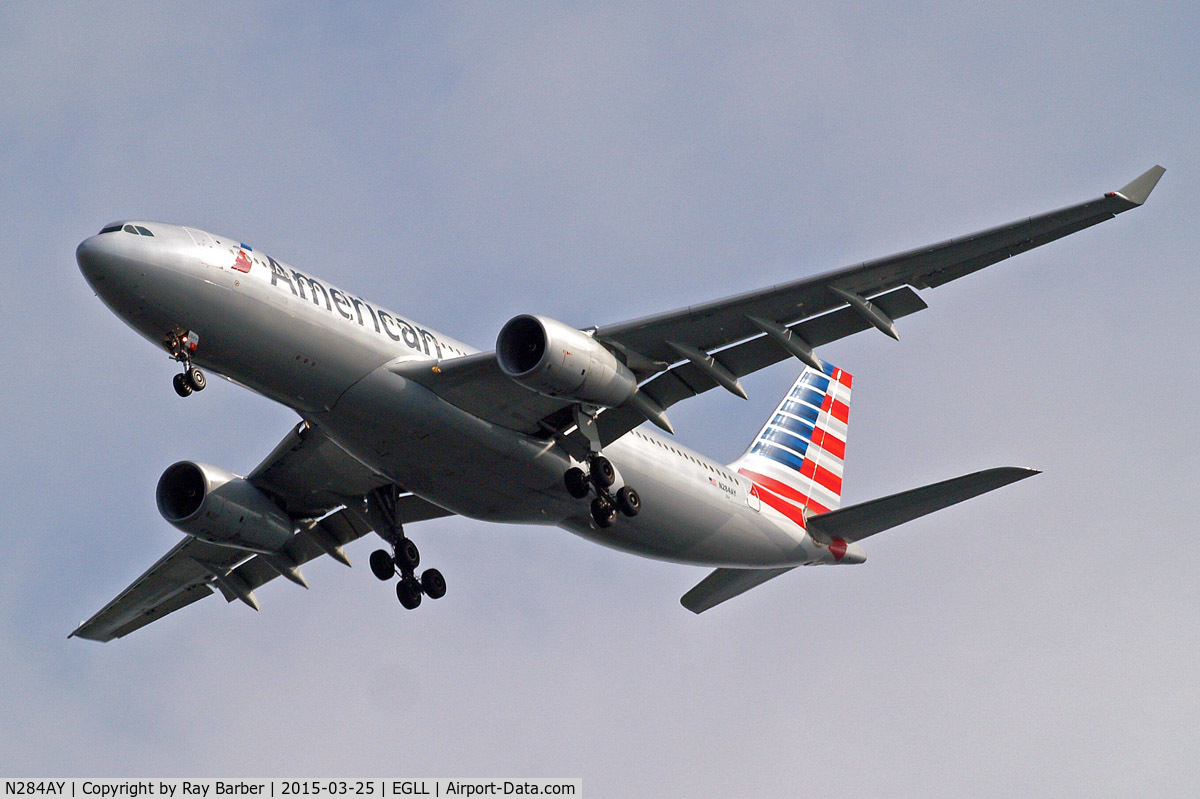 N284AY, 2010 Airbus A330-243 C/N 1095, Airbus A330-243 [1095] (American Airlines) Home~G 25/03/2015. On approach 27R.